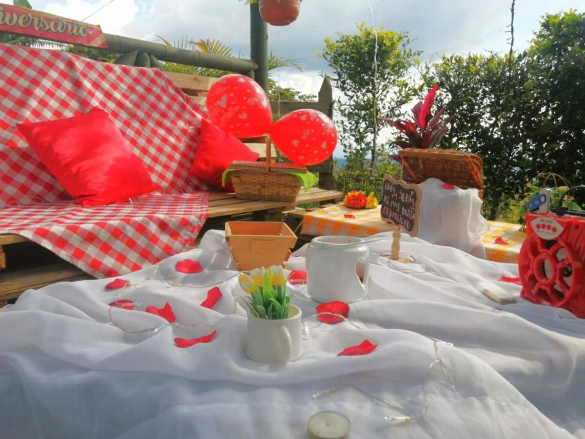 Finca Turistica Santa Clara Hostel Calarcá Εξωτερικό φωτογραφία