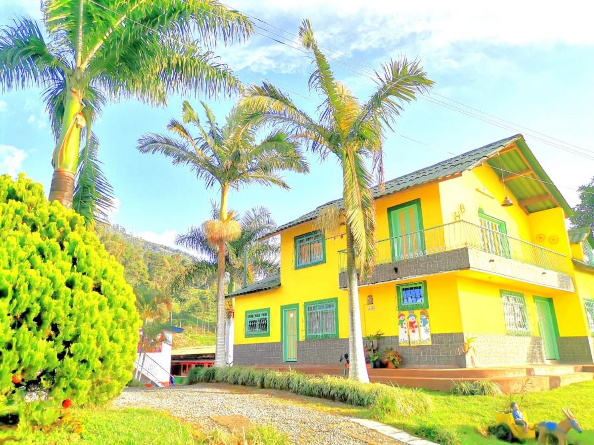 Finca Turistica Santa Clara Hostel Calarcá Εξωτερικό φωτογραφία